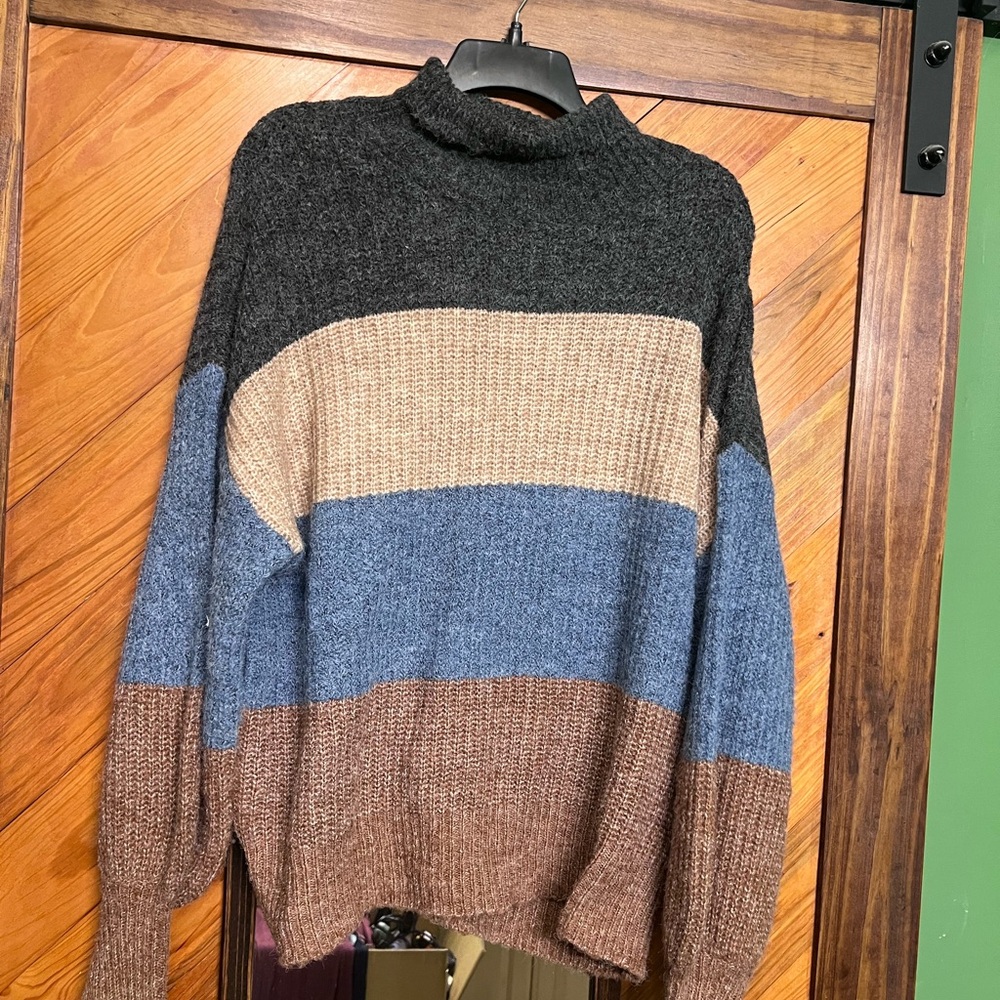 HYFVE Colorblock Turtleneck Sweater - Black, Beige, Blue, Brown